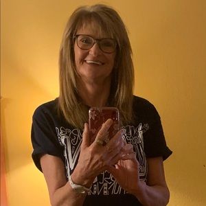 Meet your Posher, Pamela